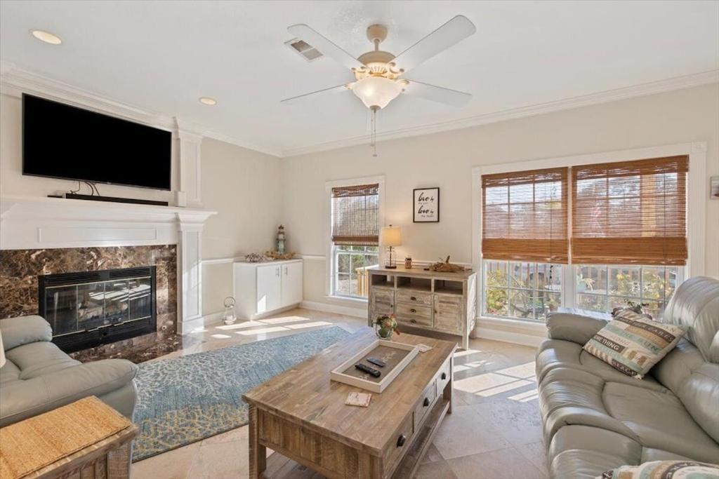 I Love Salty Air Navarre Exterior photo